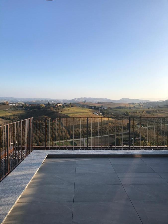 Il Grecale - Camere E Appartamenti La Morra Exterior foto